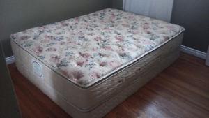Posturepedic euro pillowtop queen mattress+box spring
