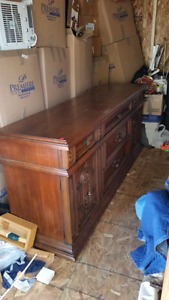 Rectangular dresser