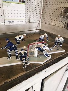 Toronto maple leafs figurines