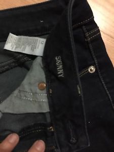 Wanted: Skinny American eagle jeans