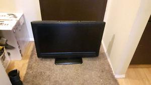32 inch LCD TV for Sale