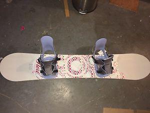 BRAND NEW SNOWBOARD FOR SALE!!