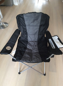 Camp/beach chair (new)