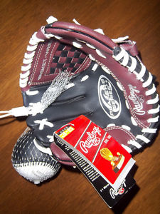 Child's Baseball Glove - NEW - Rawlings