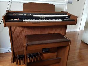 Electronic Kawai Organ