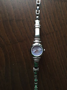 Guess ladie's watch - NEW