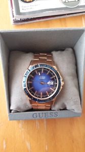 Guess watch. NEED GONE.