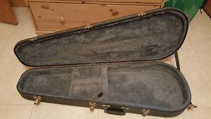 Hard shell electric guitar case