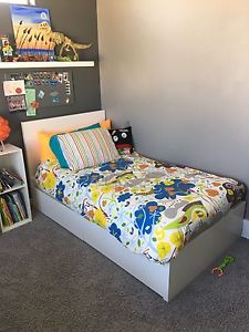 IKEA MALM TWIN BED with two storage drawers