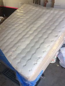 King pillow top bed