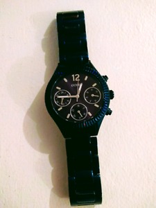 Navy guess watch