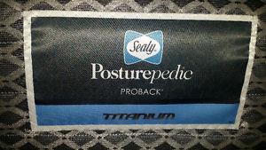 Sealy Posture pedicure King mattress with box springs