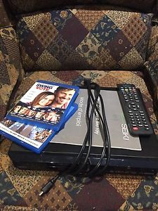 Seiki Blue Ray with 2 movies - never used!!