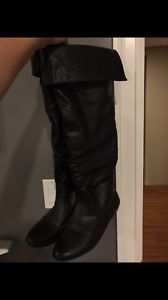 Size 8 boots $20