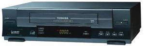 Toshiba VHS VCR recorder player complete