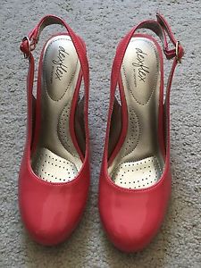 Wedge heeled shoes - size 7 ($10)