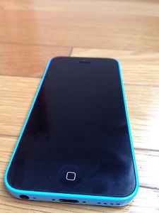 iPhone 5c very good condition $130 or closest price