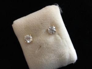 14k LARGE.105 SOLITAIRE gold diamond earrings $