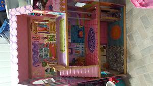 Barbie doll house