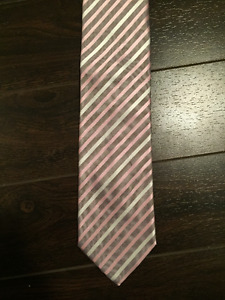 Brand New Hugo Boss Dress Shirt Tie Pink / Silver
