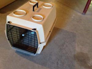 Cat and dog carriers/crates