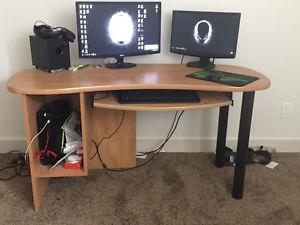 Desk and Chair Pick Up Only
