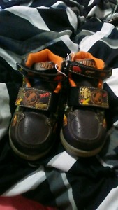 Diego boy shoes Toddler size 9