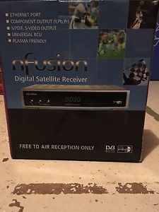 Digital Satellite Receiver(in box)