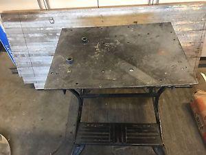 Foldable welding table.