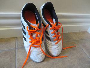 Girls Addidas Indoor Soccer Shoes