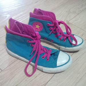 Girl's Sneakers Size 2
