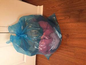 Large bag of women's size small clothing