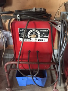 Lincoln AC-225 Stick Welder for Sale