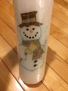Mr. Frosty Secret Jewel Candle $5