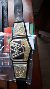 Replica WWE Championship Belt auto by Hulk Hogan and Ric