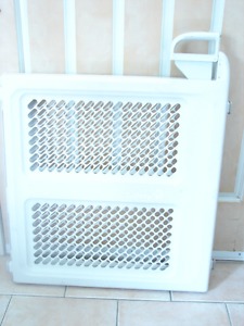 Safety 1st Baby Gate