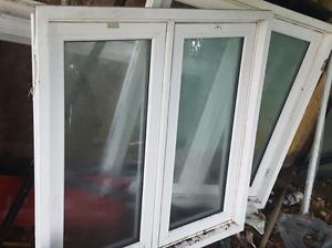 2 x windows used