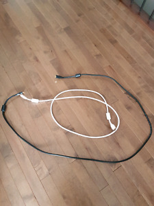 2x 6' HDMI cables