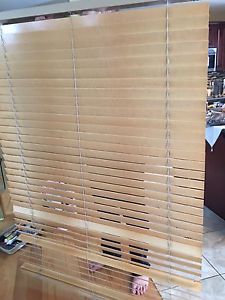46x71 faux wood blinds