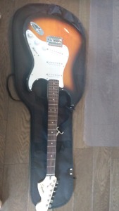 Affinity Strat Fender guitar w/ G10 Amp