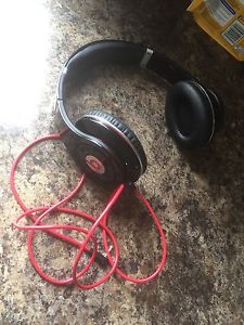 Beats by Dre head phones! Asking $80