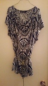 Black, blue, white scoopneck top like new worn once