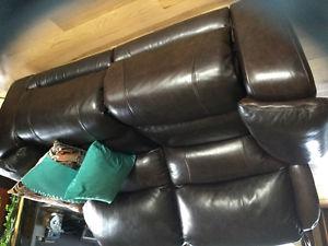 Brown leather couch/loveseat