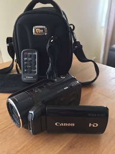 Canon VIXIA HF M31 Dual Flash Memory Camcoder