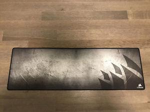 Corsair MM300 Anti-Fray Cloth Gaming Mouse Mat-Extended