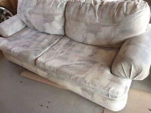 Couch and loveseat (free drop off!!)