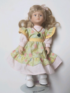 Cute China Collector's Doll