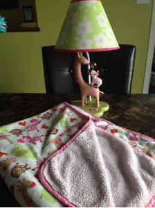 Girls nursery lamp and matching blanket