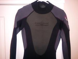 Ladies Aqualung 3 mm wetsuit, size 7/8