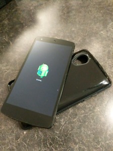 Nexus 5 cell phone